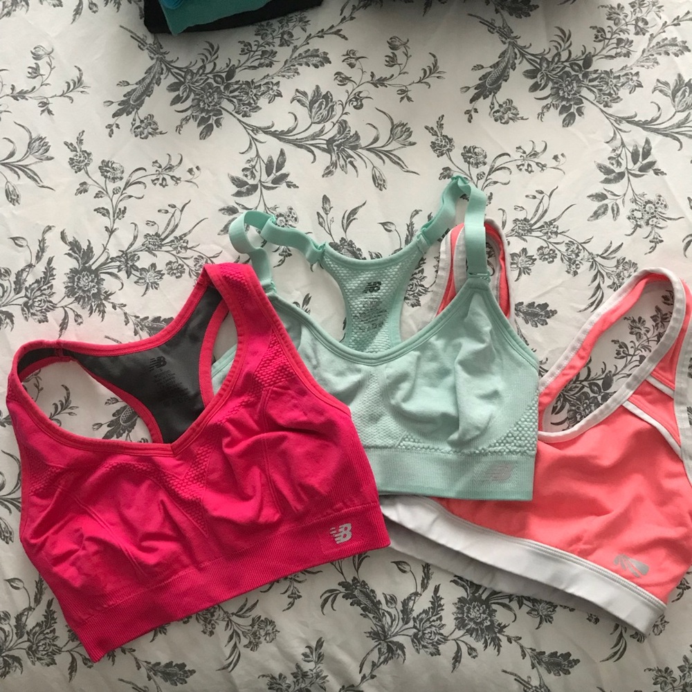 Sports Bra bundle size small